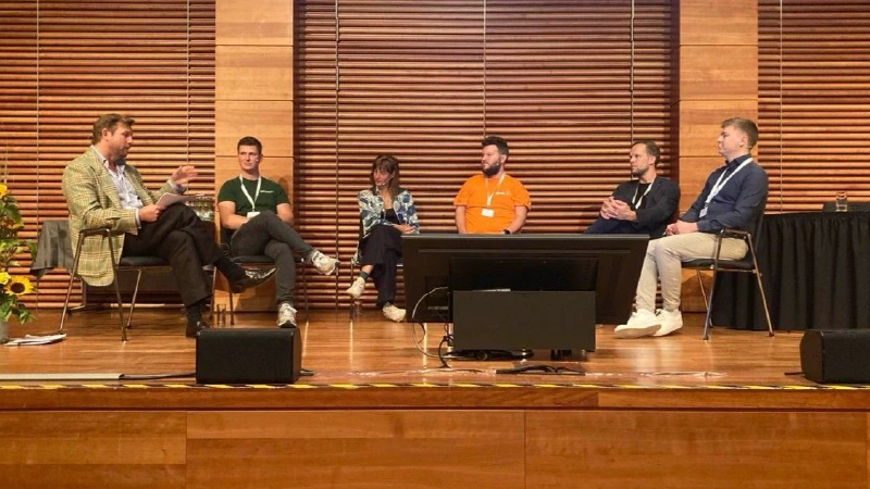 Podiumsdiskussion auf der IBAUSIL in Weimar